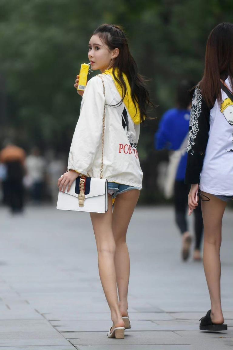 气质美女的大屁股