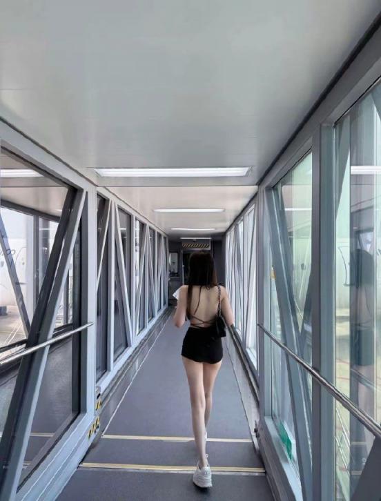 气质美女的大屁股