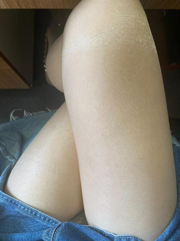 熟女静姐骚起来会榨干你