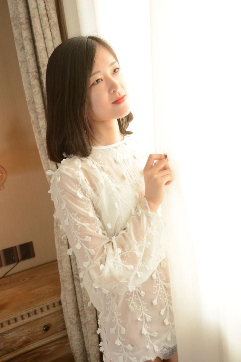 挺温润的妹子[28P]