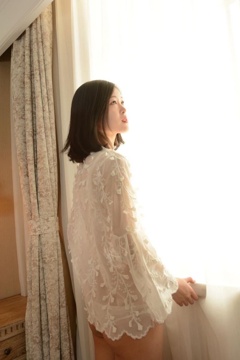 挺温润的妹子[28P]