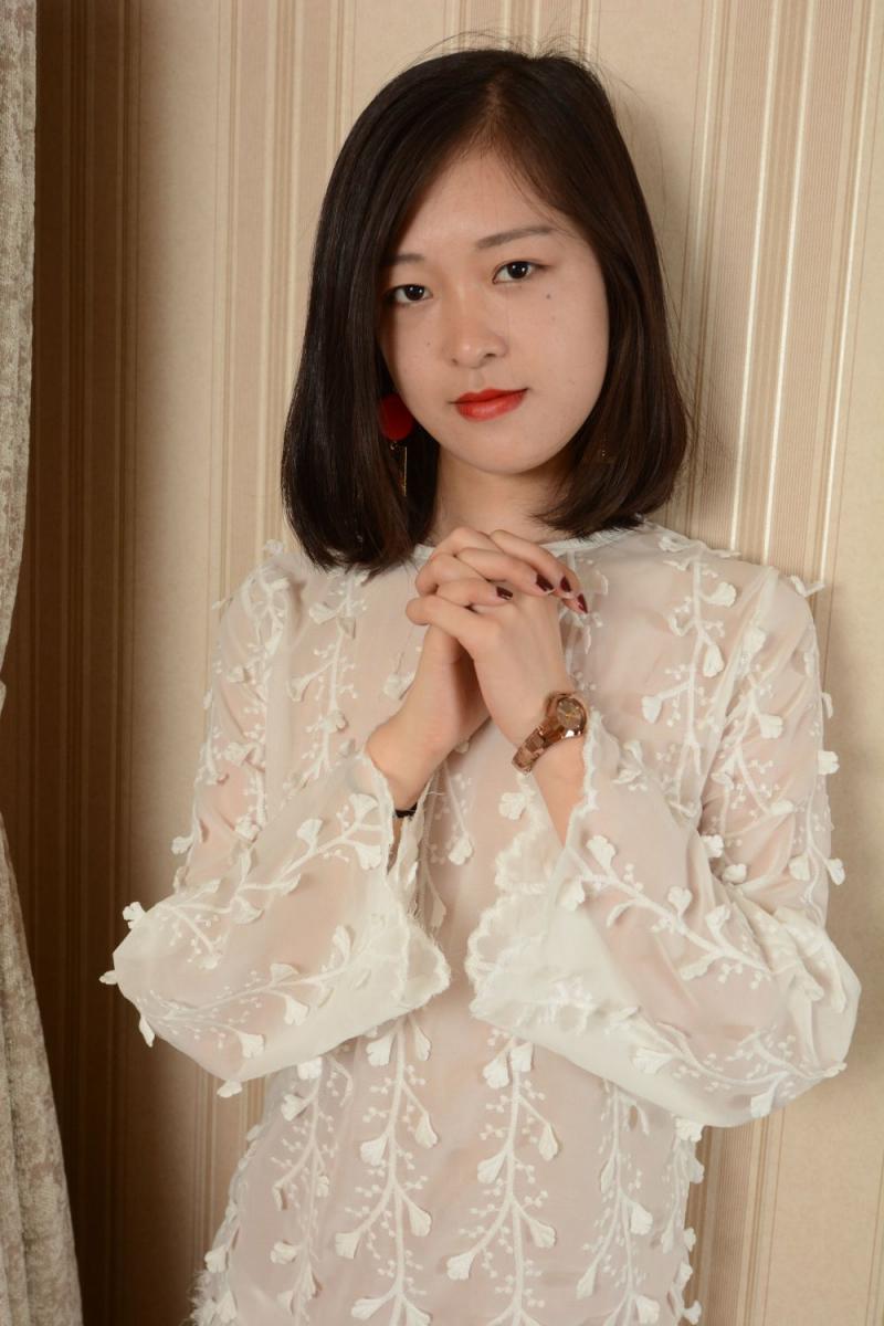 挺温润的妹子[28P]