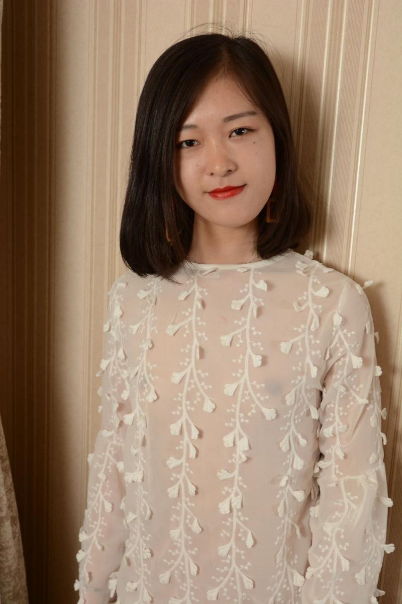 挺温润的妹子[28P]