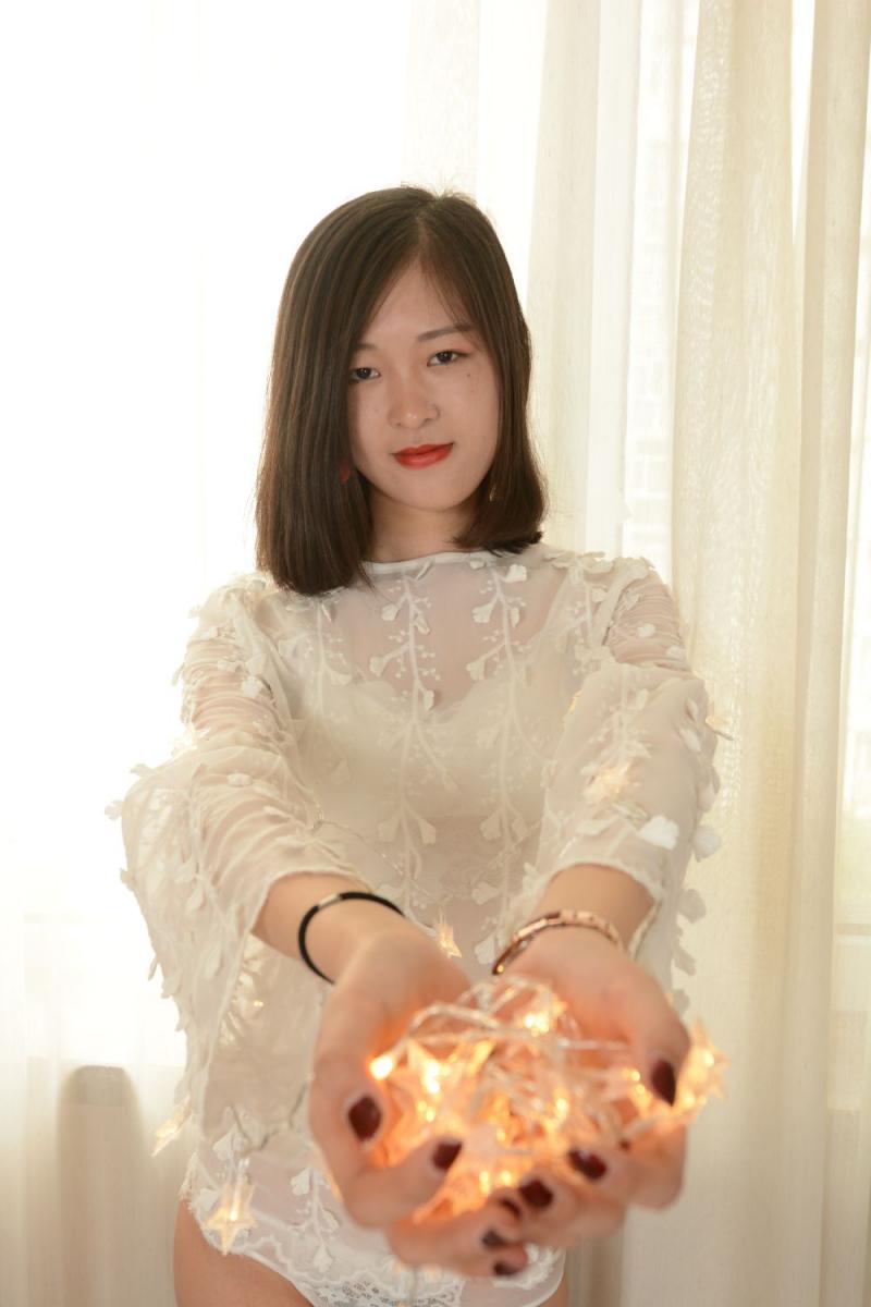 挺温润的妹子[28P]