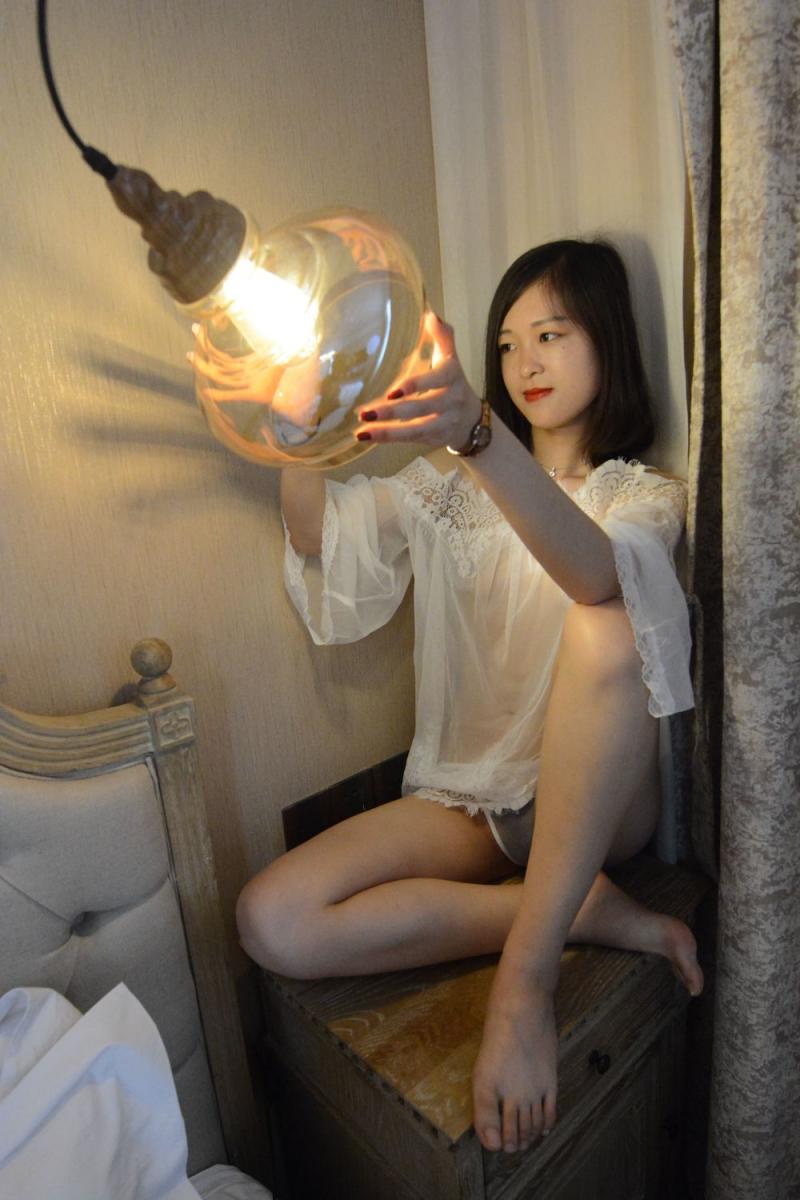 挺温润的妹子[28P]