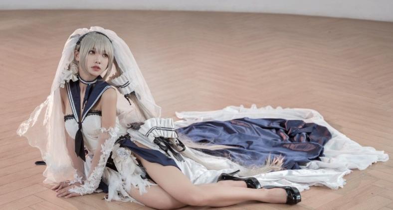 碧蓝航线  夏日满满  cos