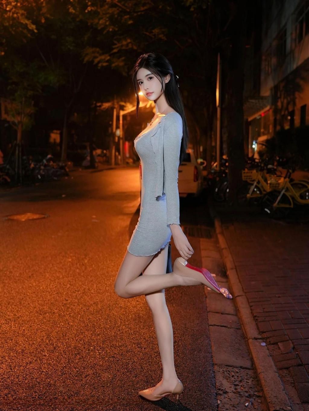 满屏大长腿漂亮[58P]