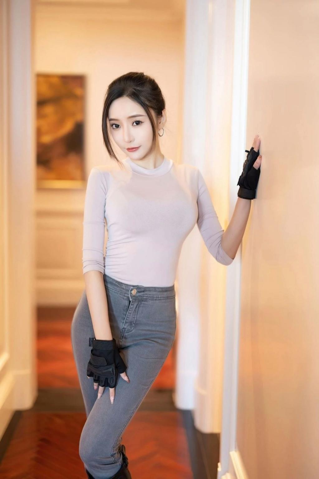 满屏大长腿漂亮[58P]