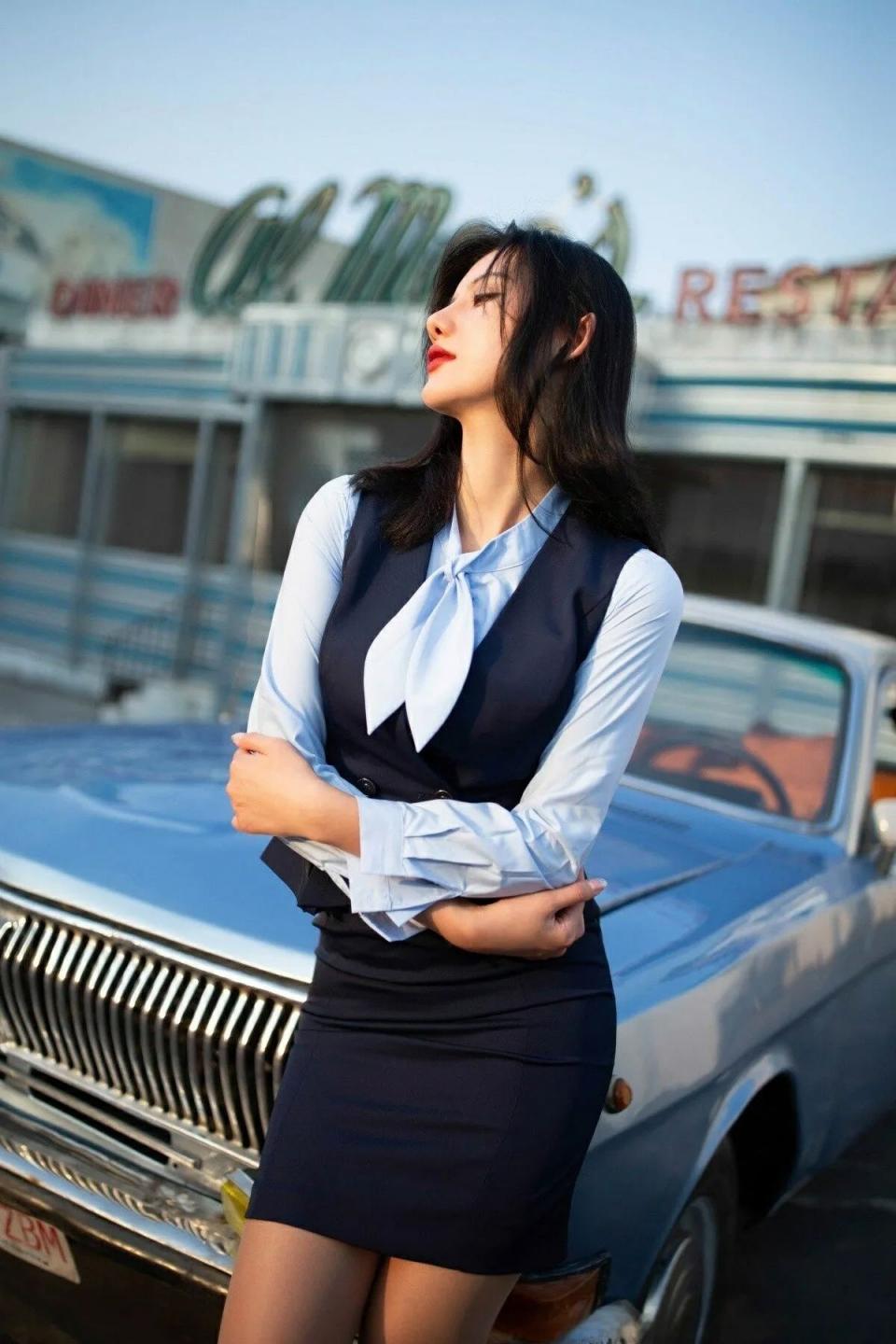 满屏黑丝大长腿[65P]