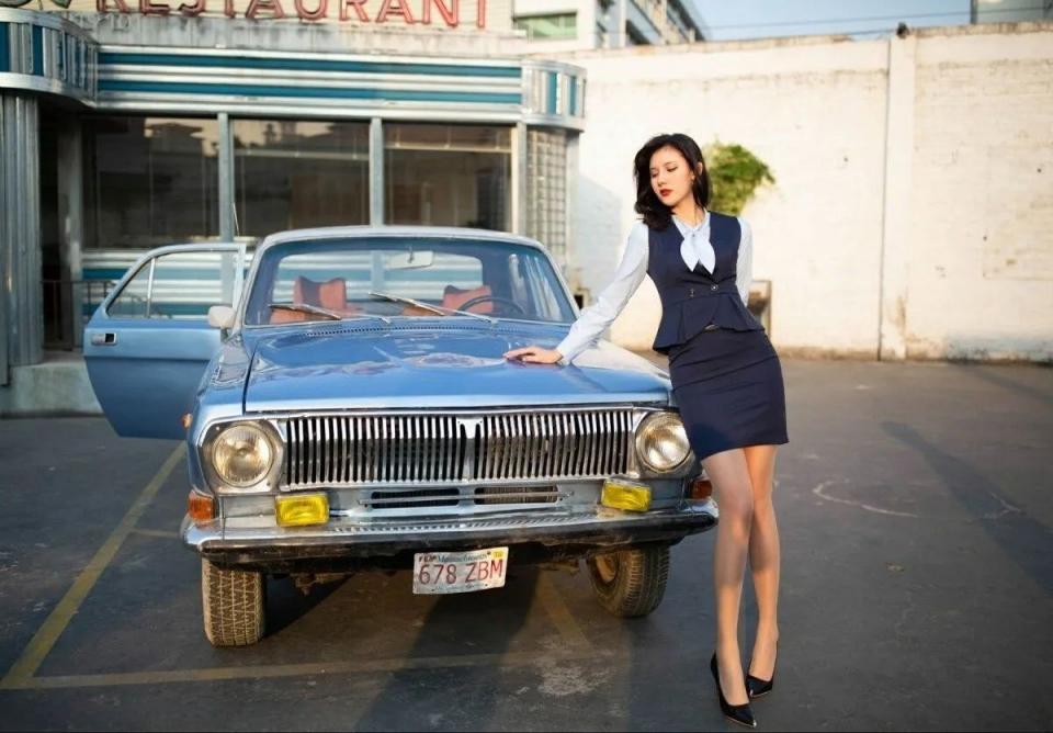 满屏黑丝大长腿[65P]