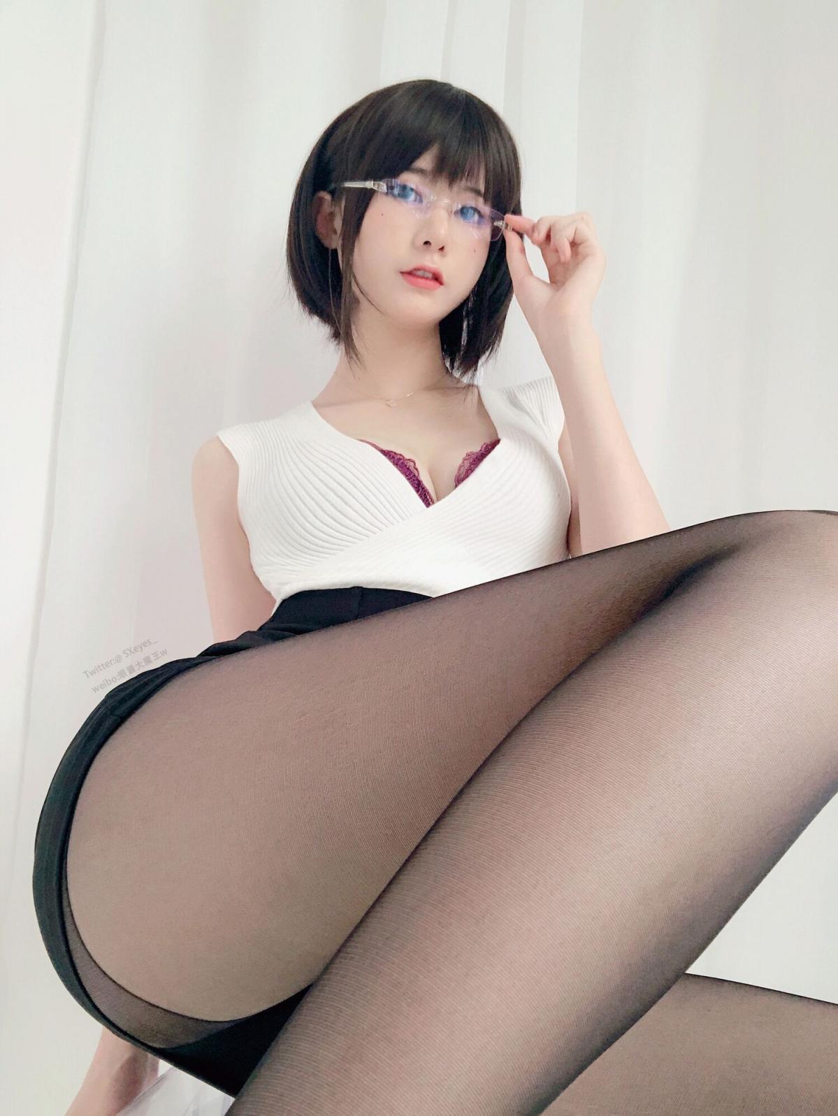 眼酱大魔王w - 办公小姐姐w