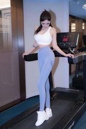 漂亮的瑜伽裤美女[51P]