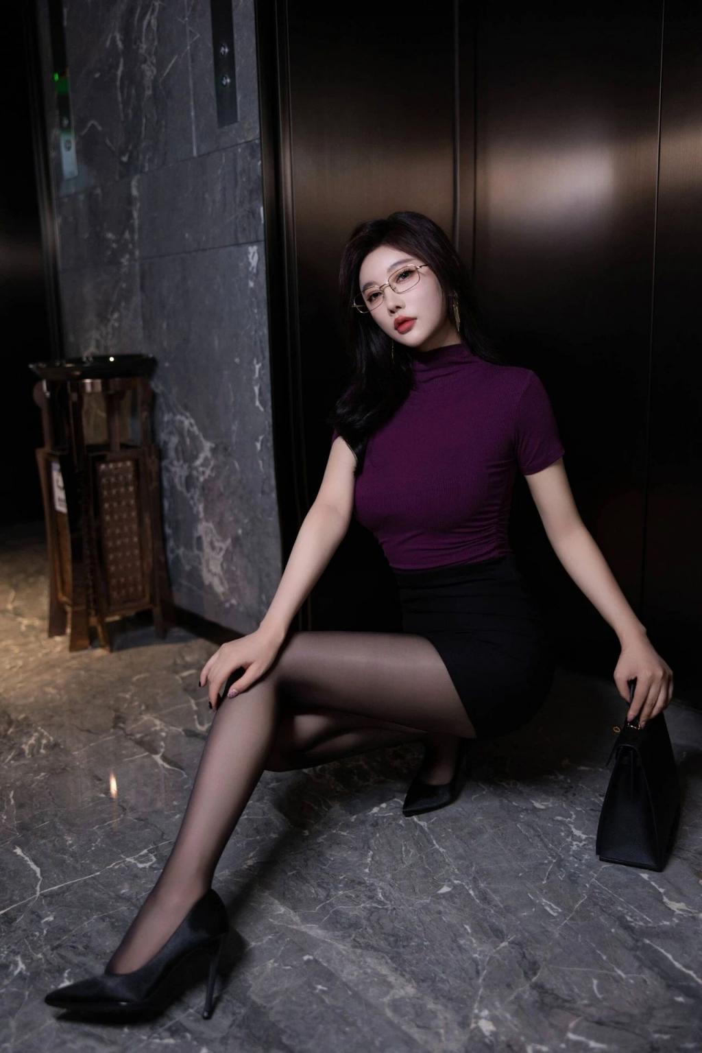 满屏黑丝大长腿漂亮[55P]