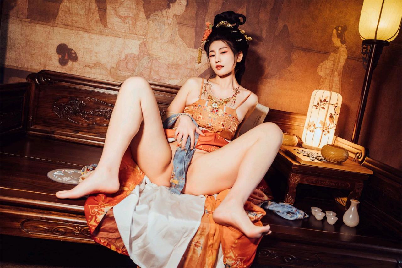 星澜是澜澜叫澜妹呀 - 宫廷春欲晚，华丽古风美好肉体