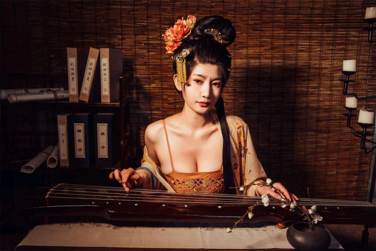 星澜是澜澜叫澜妹呀 - 宫廷春欲晚，华丽古风美好肉体