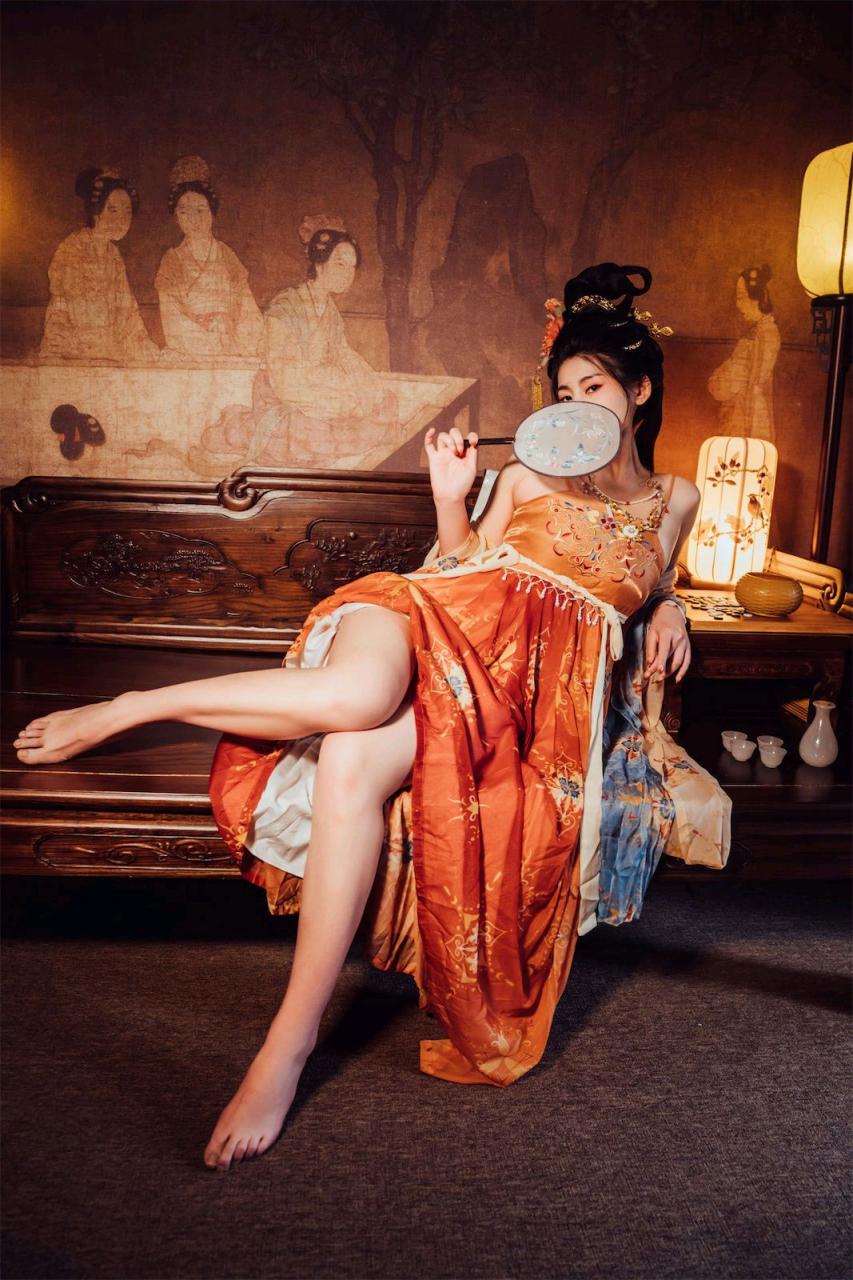 星澜是澜澜叫澜妹呀 - 宫廷春欲晚，华丽古风美好肉体
