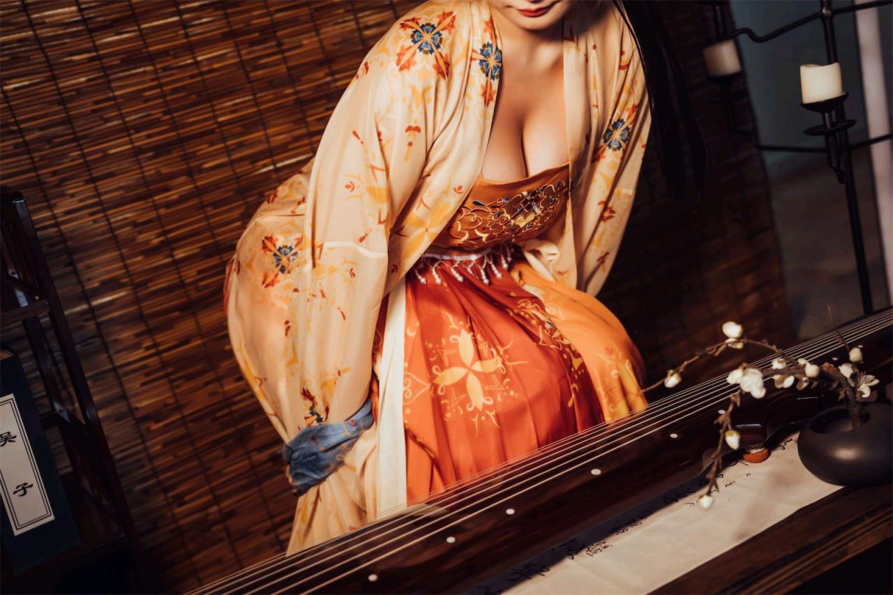 星澜是澜澜叫澜妹呀 - 宫廷春欲晚，华丽古风美好肉体