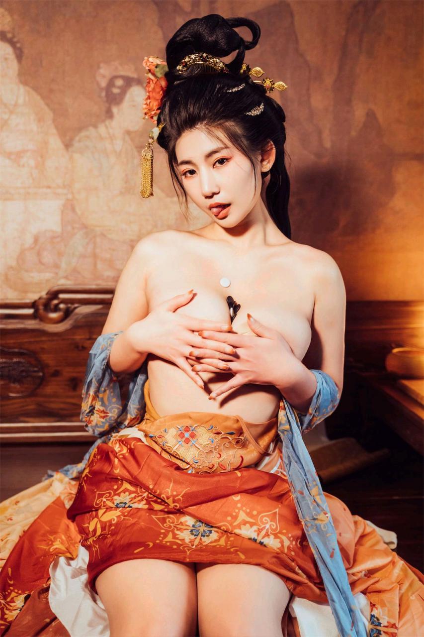 星澜是澜澜叫澜妹呀 - 宫廷春欲晚，华丽古风美好肉体