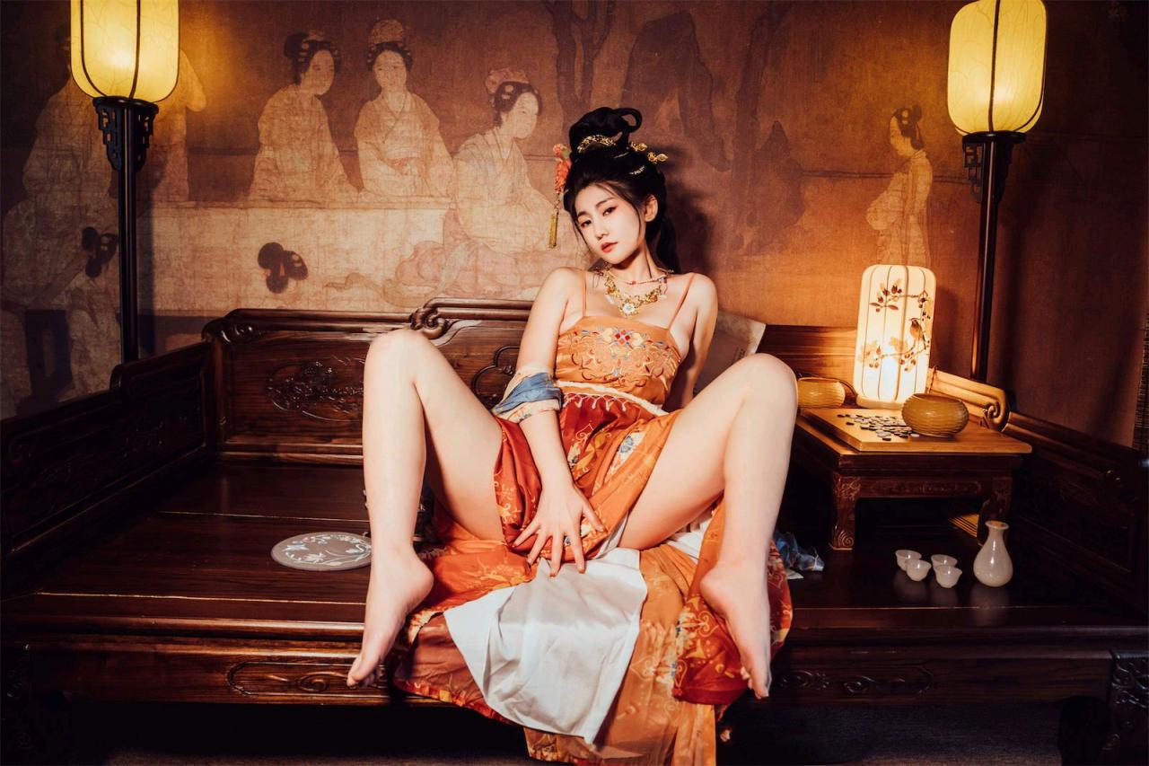 星澜是澜澜叫澜妹呀 - 宫廷春欲晚，华丽古风美好肉体