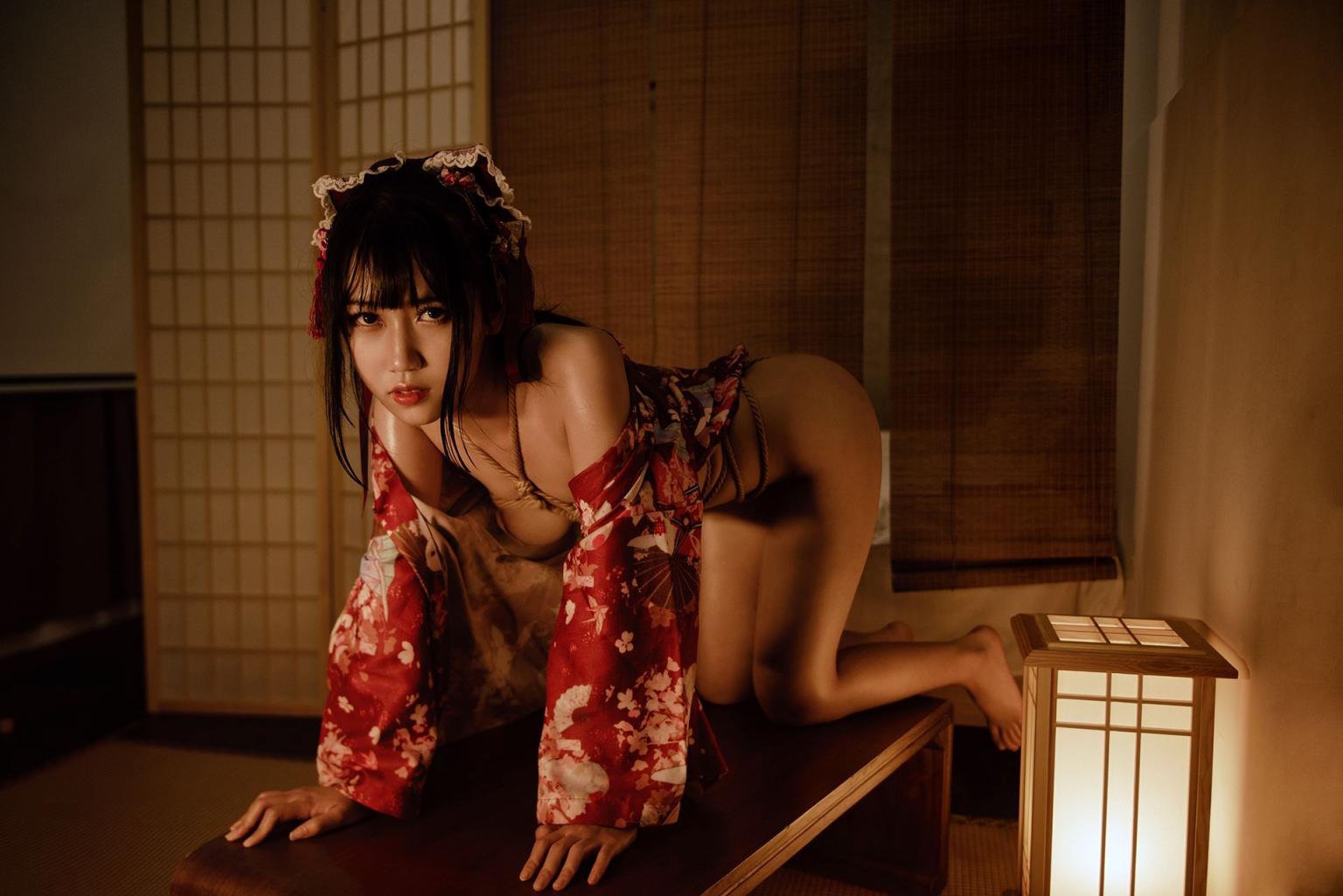 不呆猫 - 绳子和服，红叶碎花油光水滑