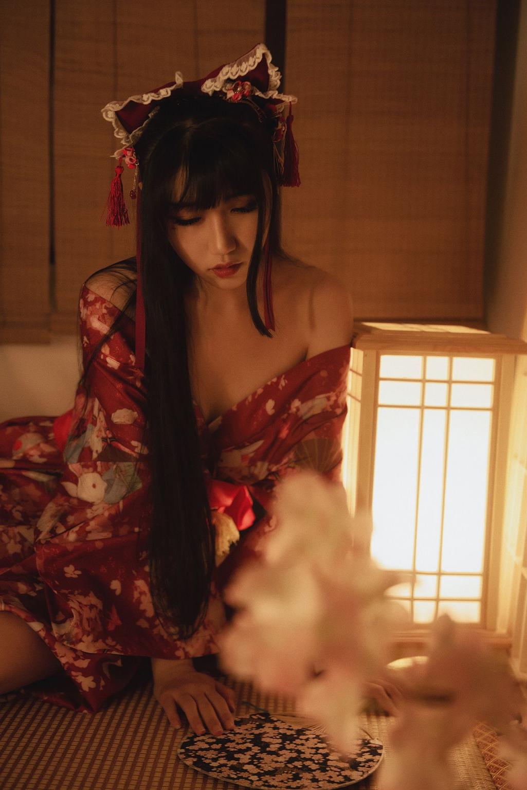 不呆猫 - 绳子和服，红叶碎花油光水滑