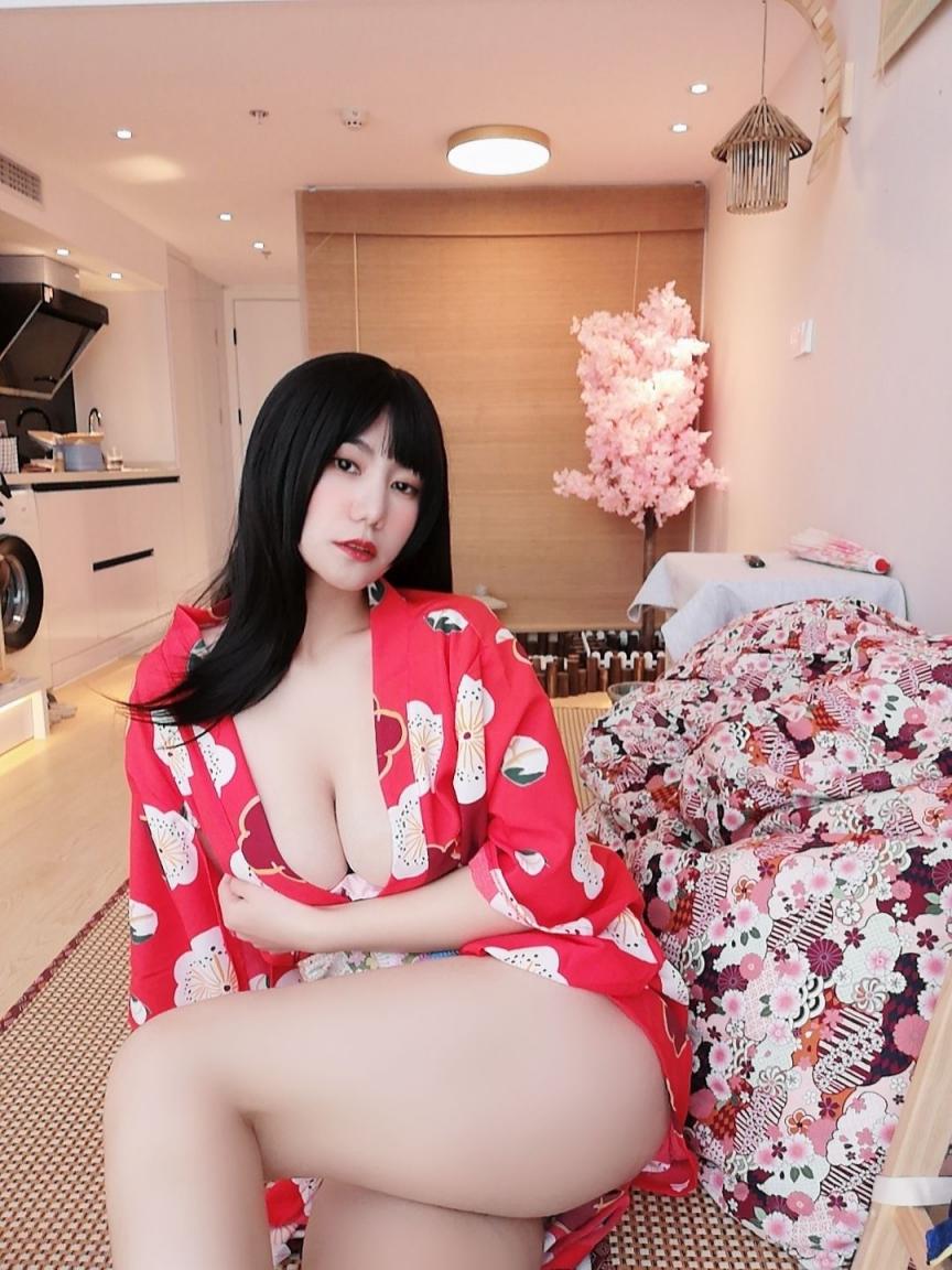 星澜是澜澜叫澜妹呀 - 和服少女，又大又白胸前肉