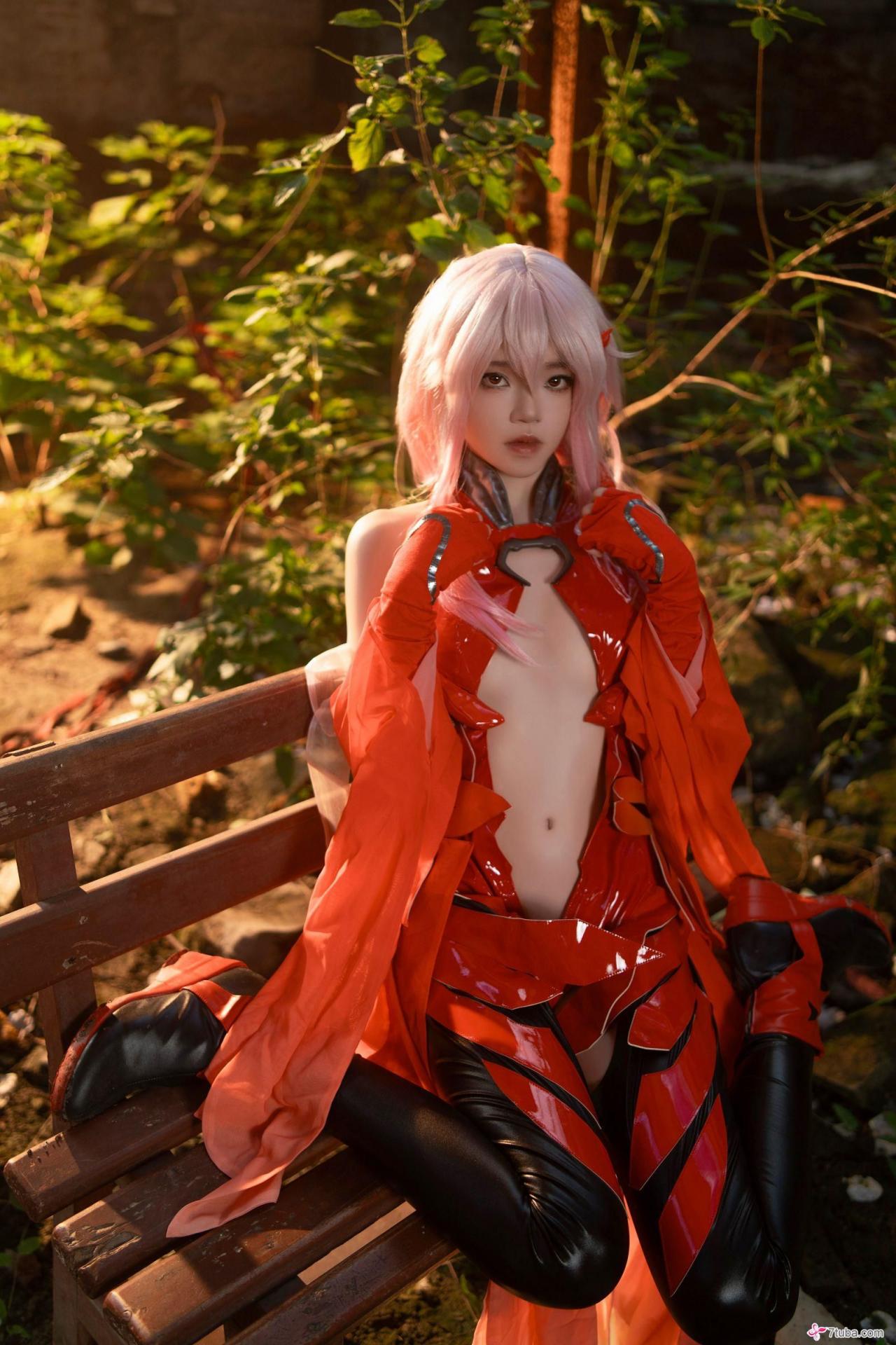 红衣娘子