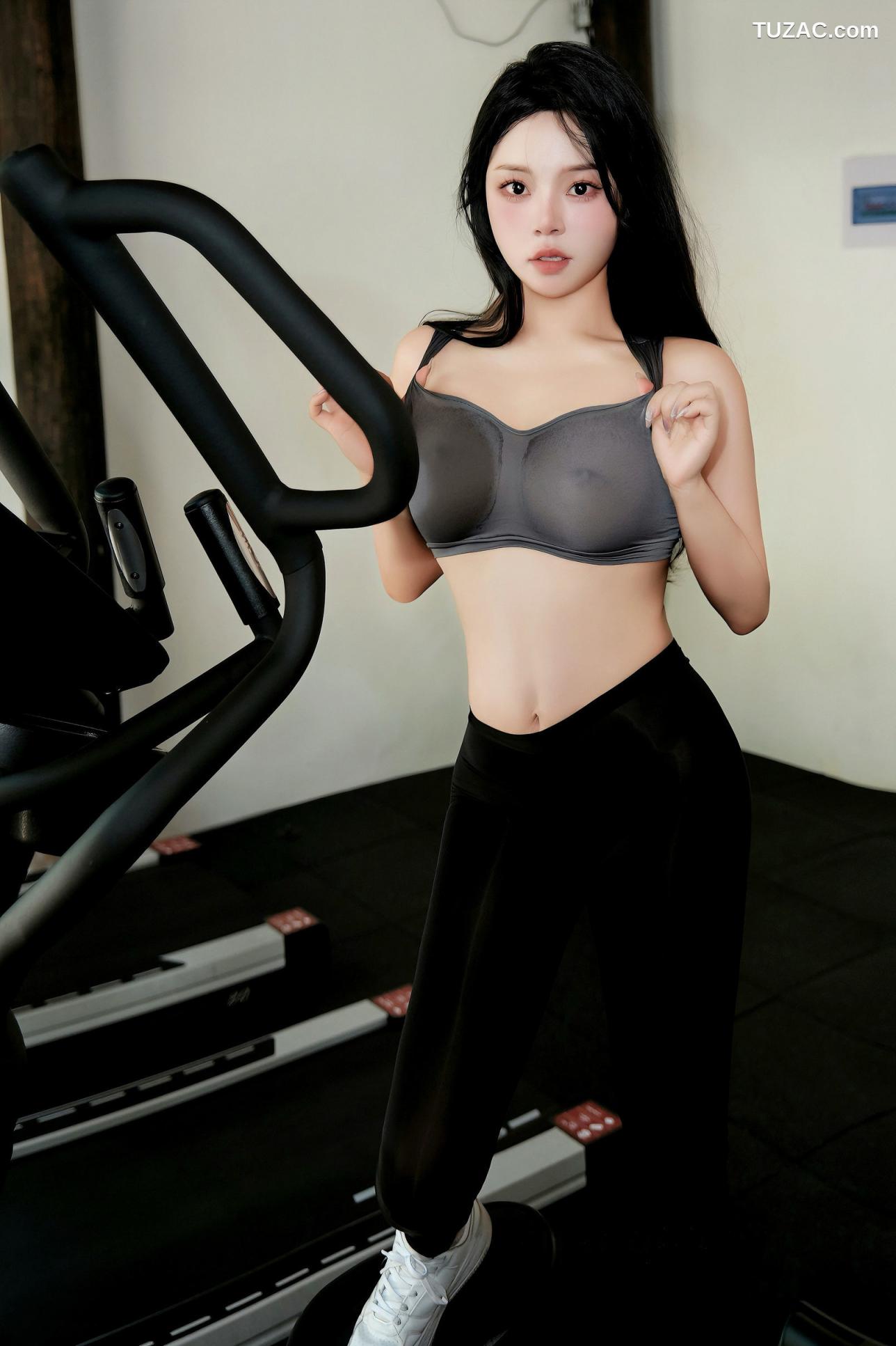 麦田-健身房中的故事-健身美女灰背心黑色紧身裤爆乳