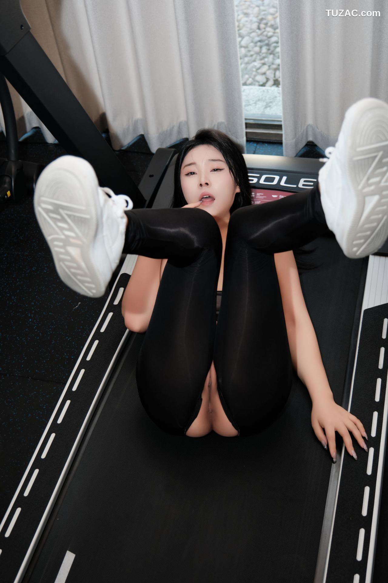 麦田-健身房中的故事-健身美女灰背心黑色紧身裤爆乳