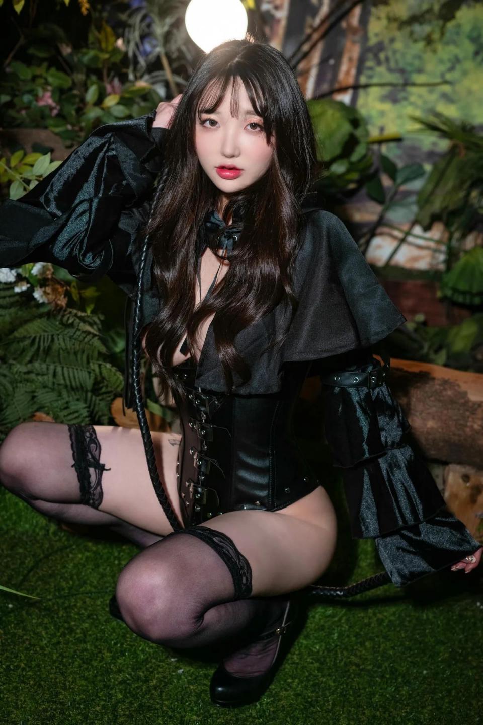 YeEun黑丝美腿美臀