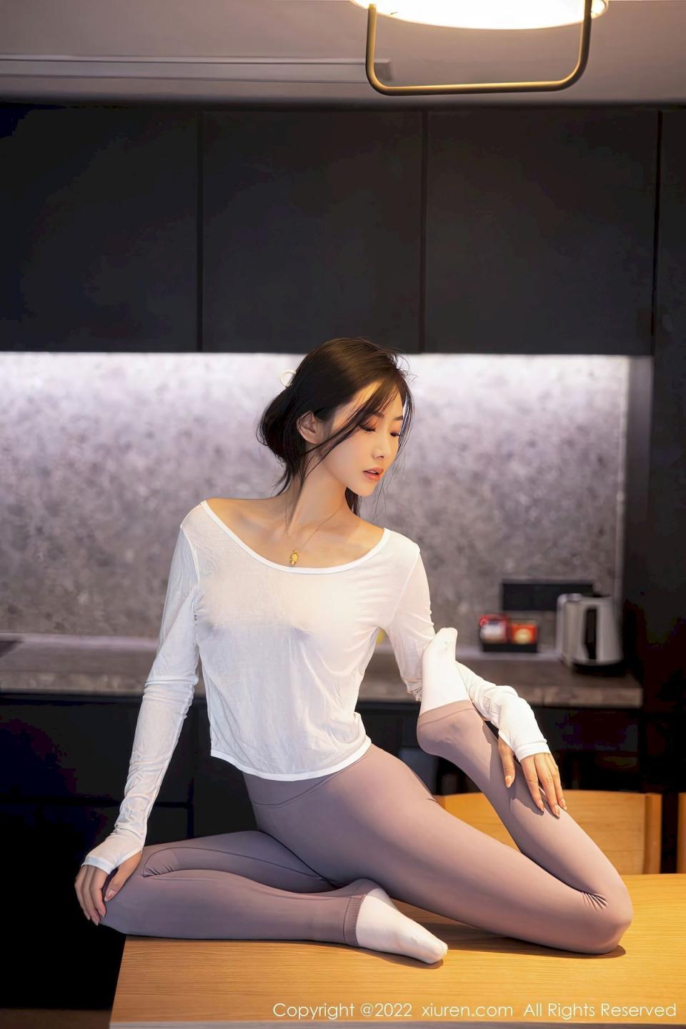 身材诱人女神很漂亮