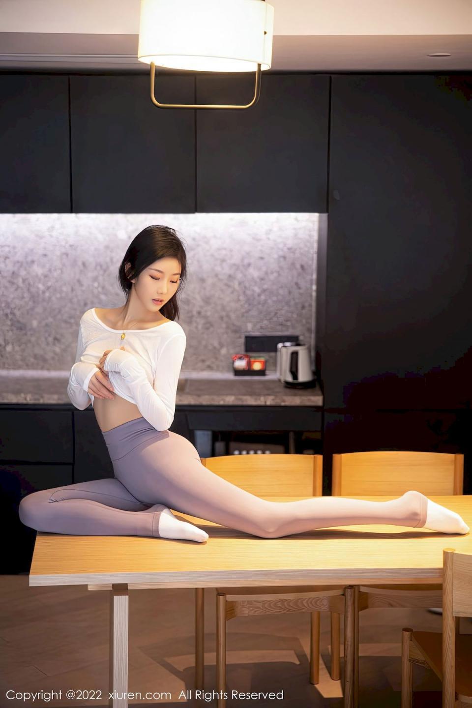 身材诱人女神很漂亮